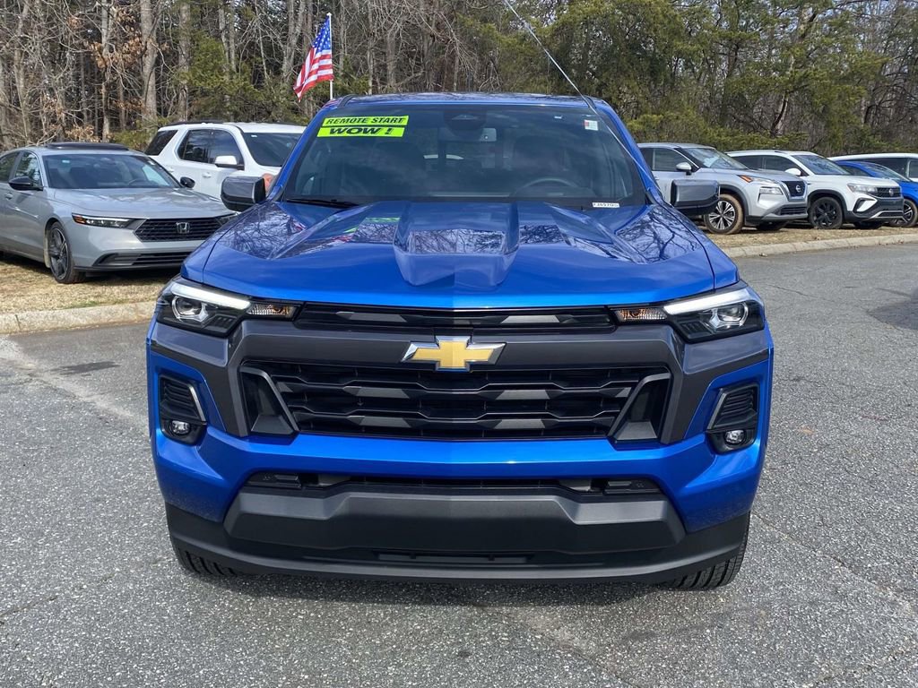 Used 2023 Chevrolet Colorado LT w/ LT Convenience Package III image 7