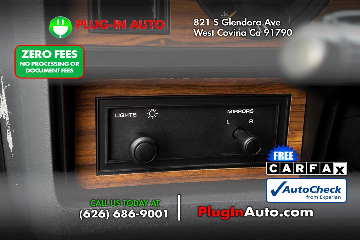 Used 1992 Dodge D/W Truck 250 RWD image 19