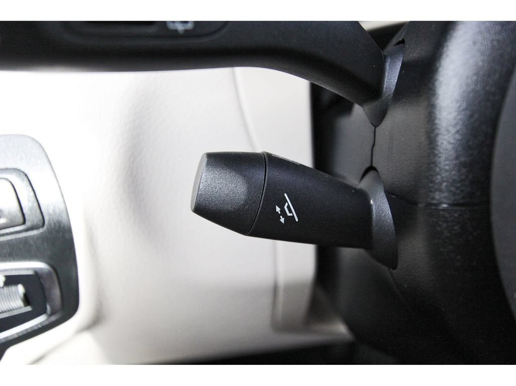 Used 2021 Mercedes-Benz GLC 300 image 18