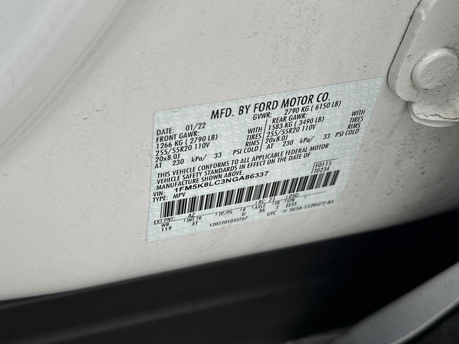 Used 2022 Ford Explorer King Ranch w/ Class IV Trailer Tow Package AWD/4WD image 29