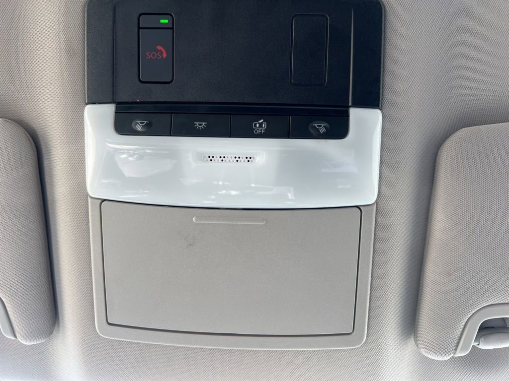Used 2025 Nissan Altima 2.5 SV FWD image 44