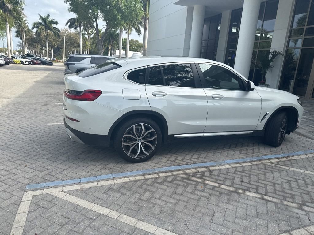 Certified 2023 BMW X4 xDrive30i w/ Premium Package image 22