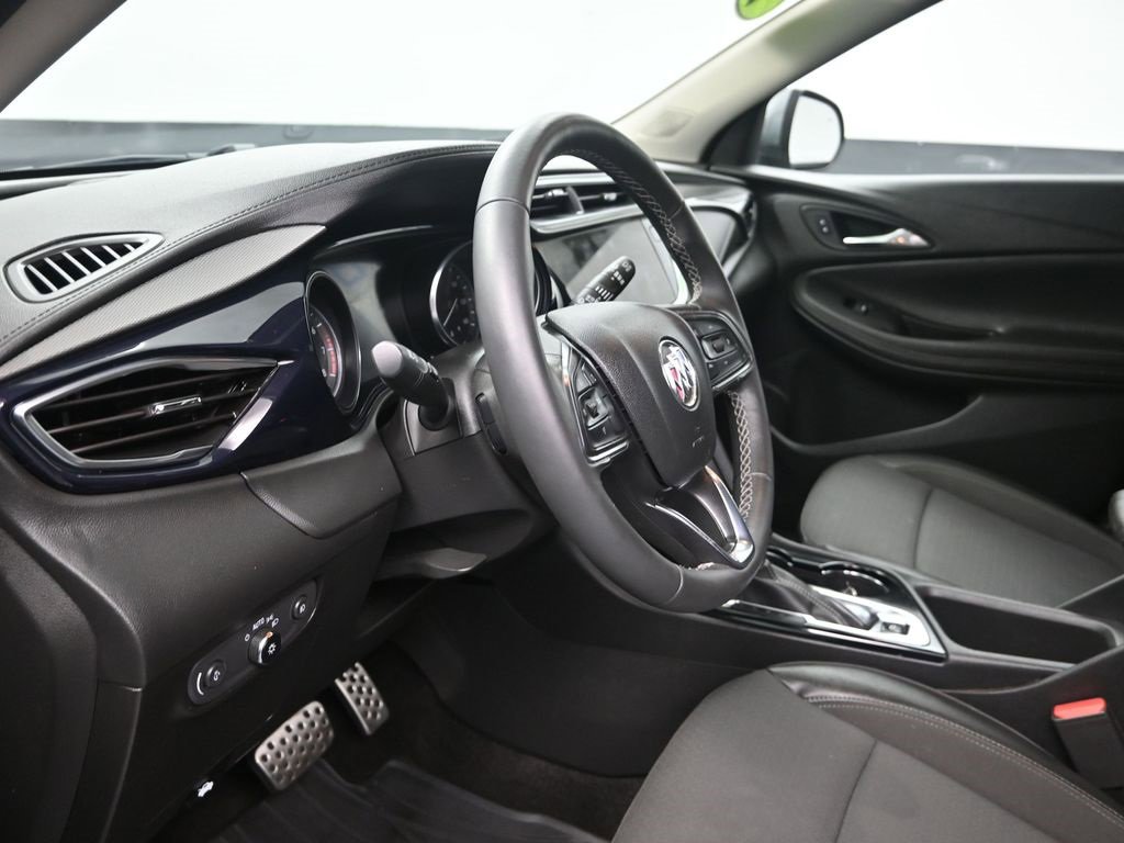 Used 2023 Buick Encore GX Select w/ Sport Touring Package image 12