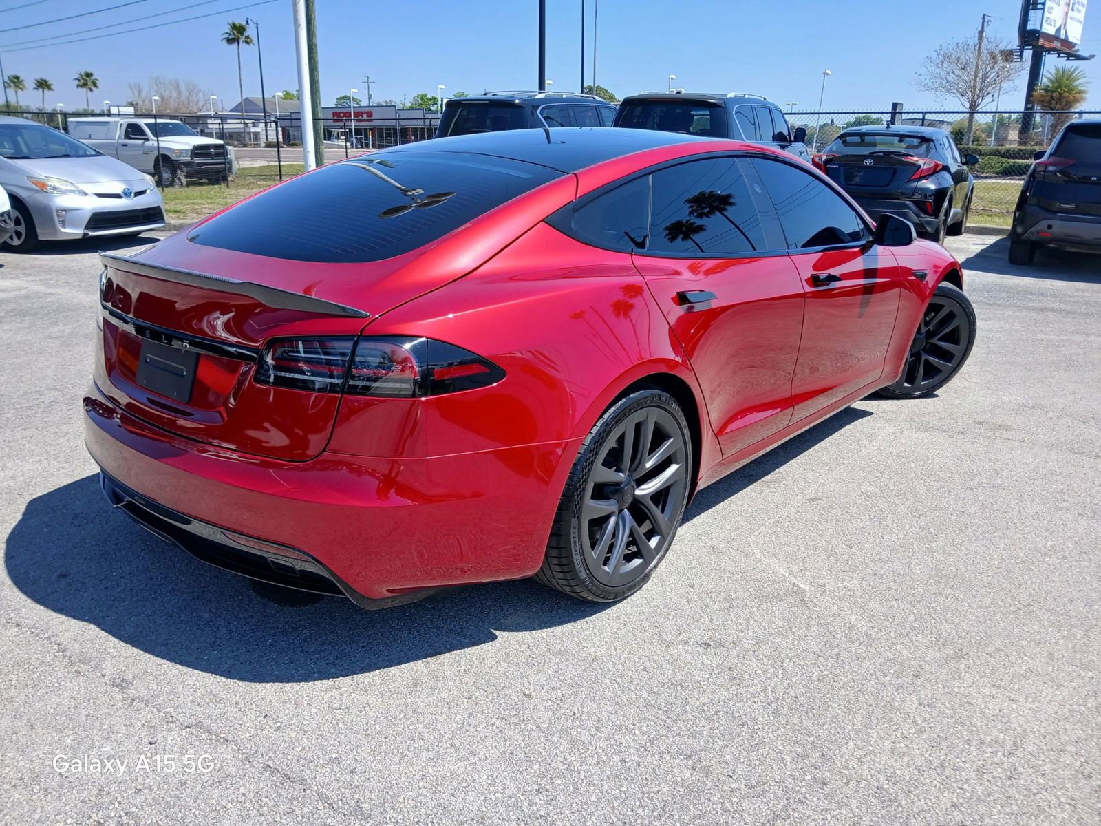 Used 2023 Tesla Model S Standard Range image 5