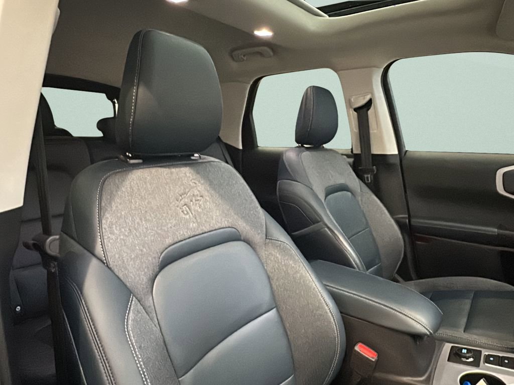 Used 2023 Ford Bronco Sport Outer Banks w/ Tech Package image 15