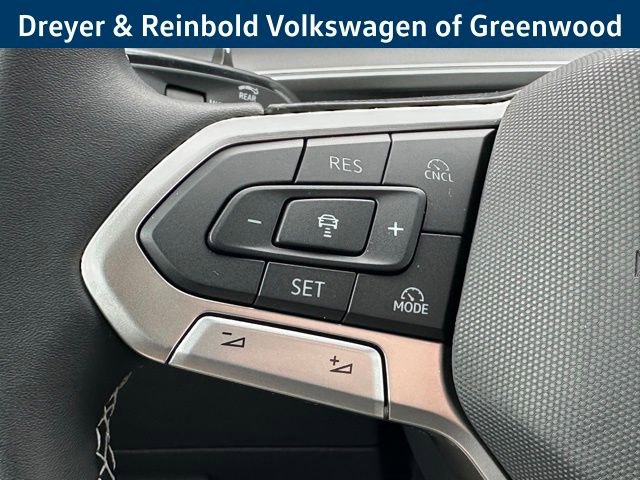 New 2026 Volkswagen Tiguan SE image 14