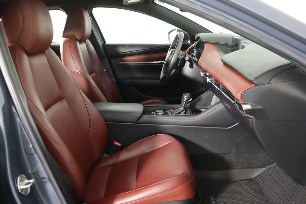 Used 2021 MAZDA MAZDA3 Hatchback w/ Appearance Package image 19