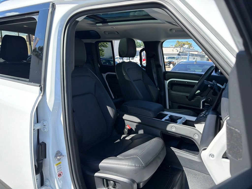Used 2025 Land Rover Defender 110 S AWD/4WD image 20