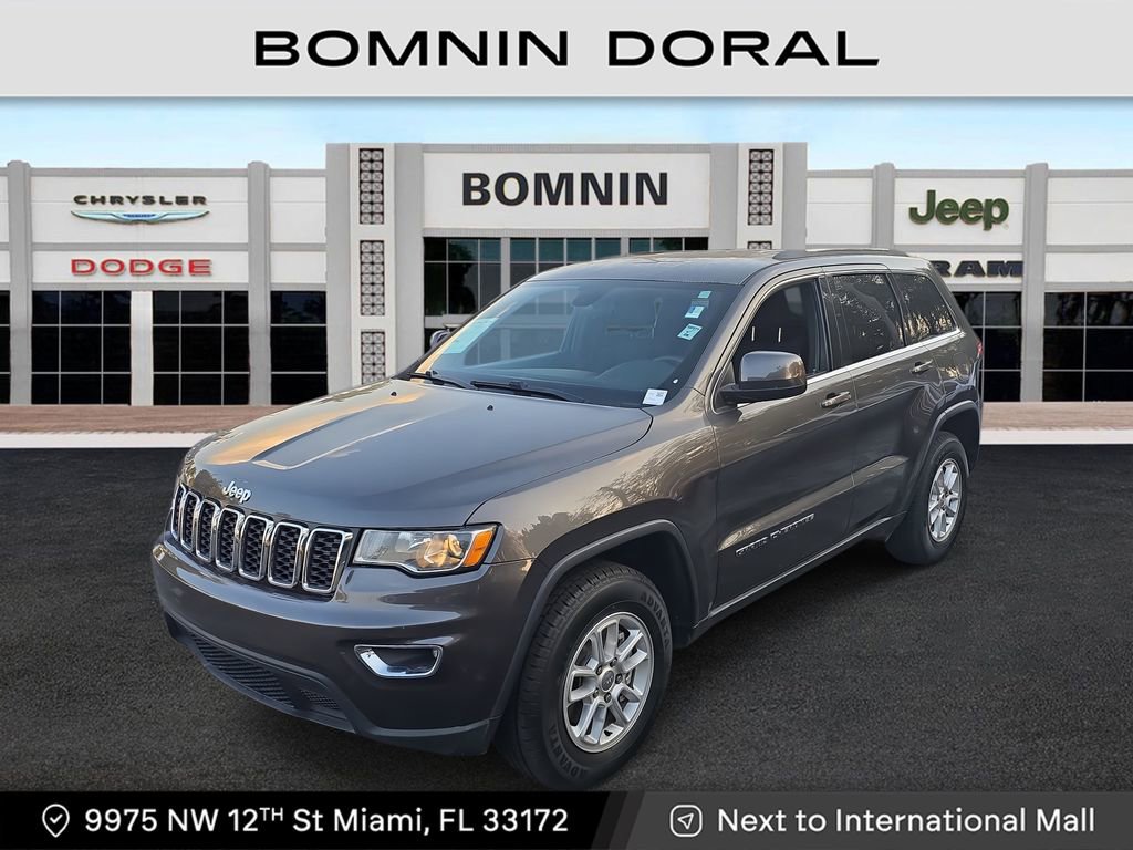 Used 2019 Jeep Grand Cherokee Laredo image 1