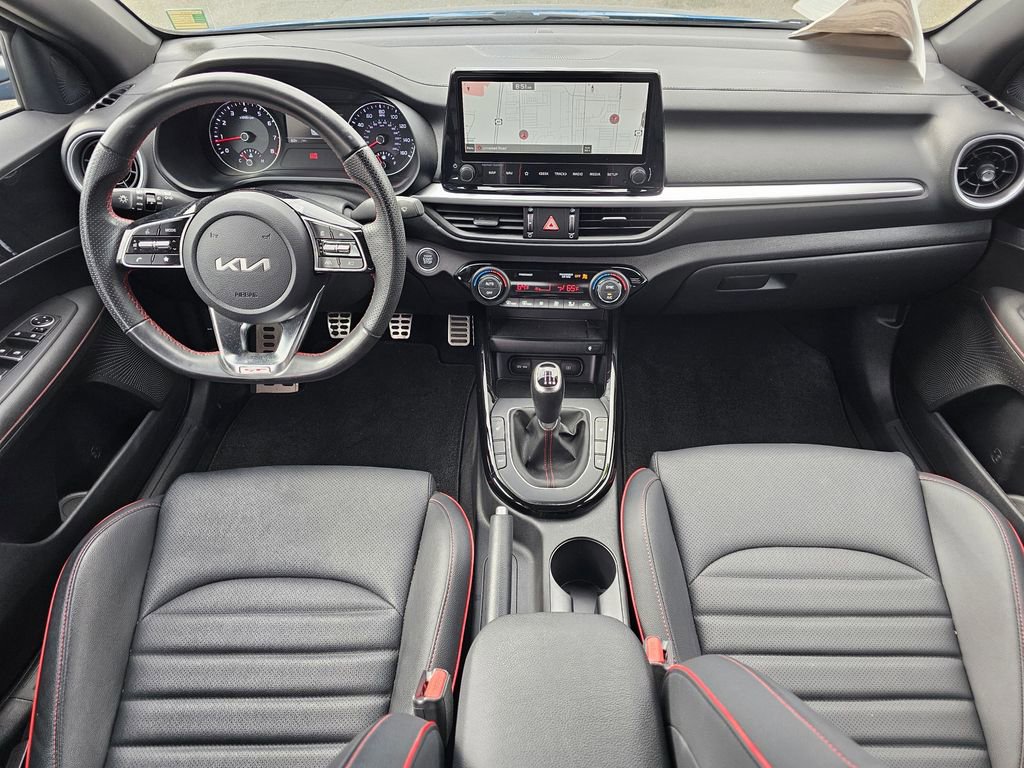 Used 2022 Kia Forte GT image 12