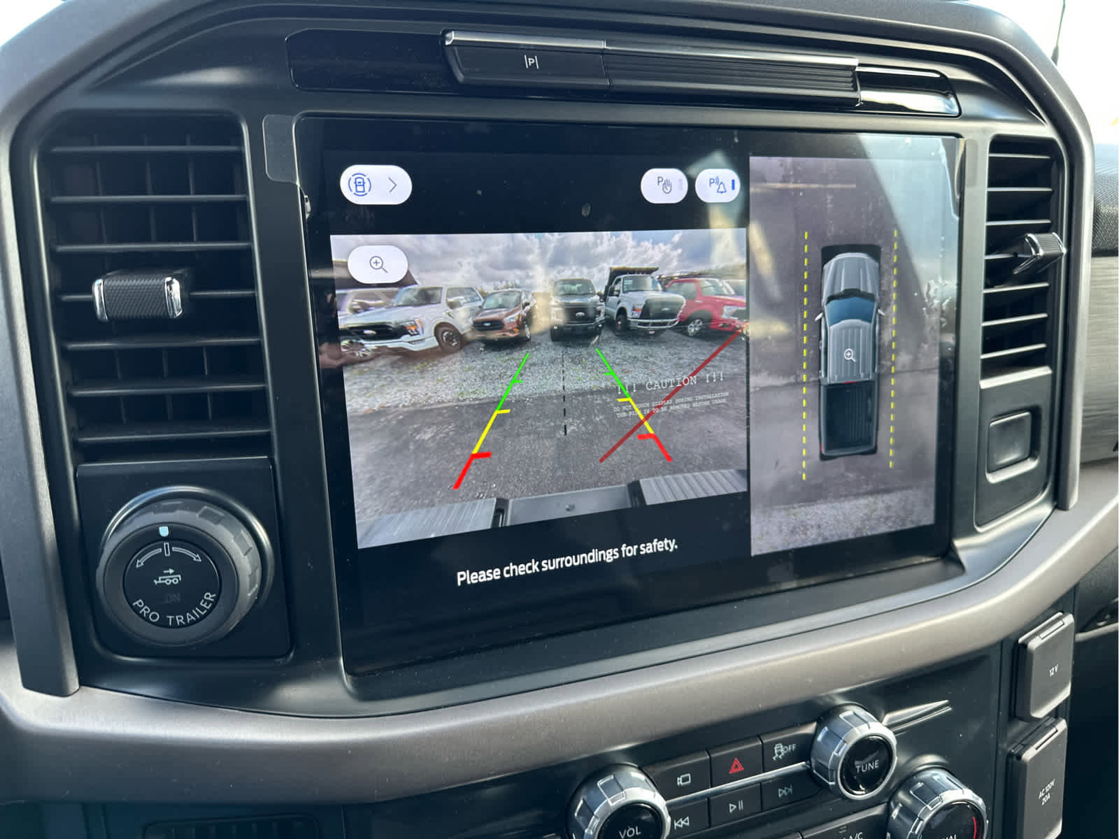 Used 2025 Ford F150 XLT w/ Equipment Group 302A MID image 27
