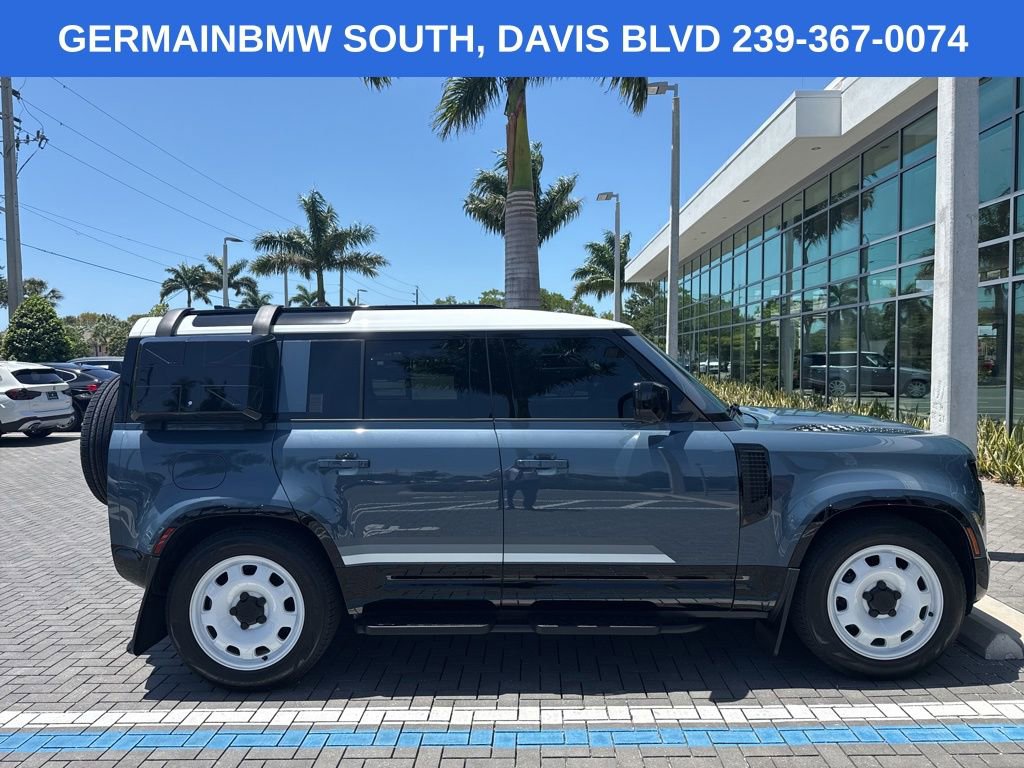 Used 2025 Land Rover Defender 110 S AWD/4WD image 5