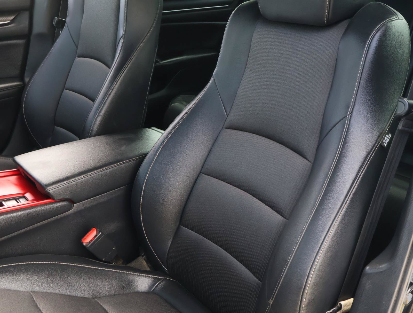 Used 2021 Honda Accord Sport image 11
