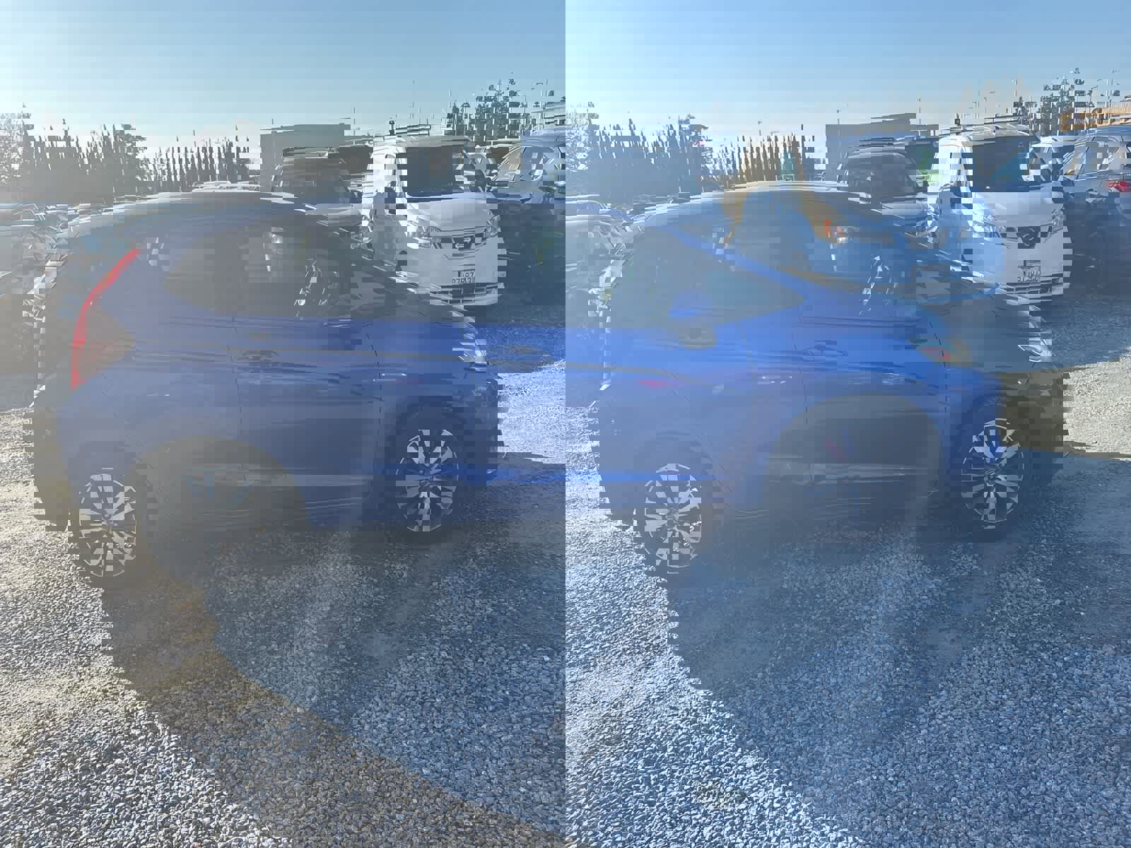 Used 2017 Honda Fit EX-L image 8