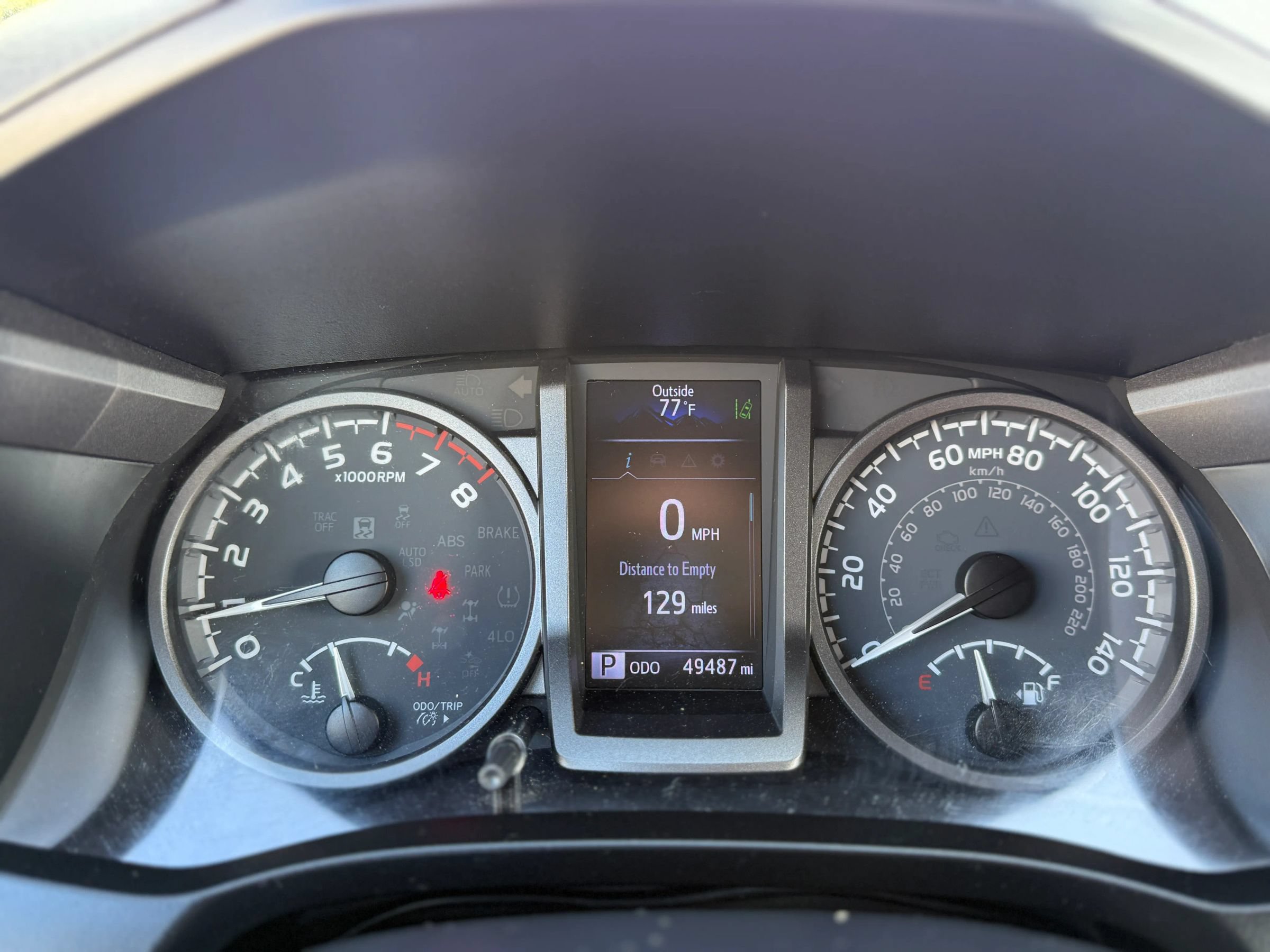 Used 2020 Toyota Tacoma TRD Off-Road w/ Technology Package AWD/4WD image 22