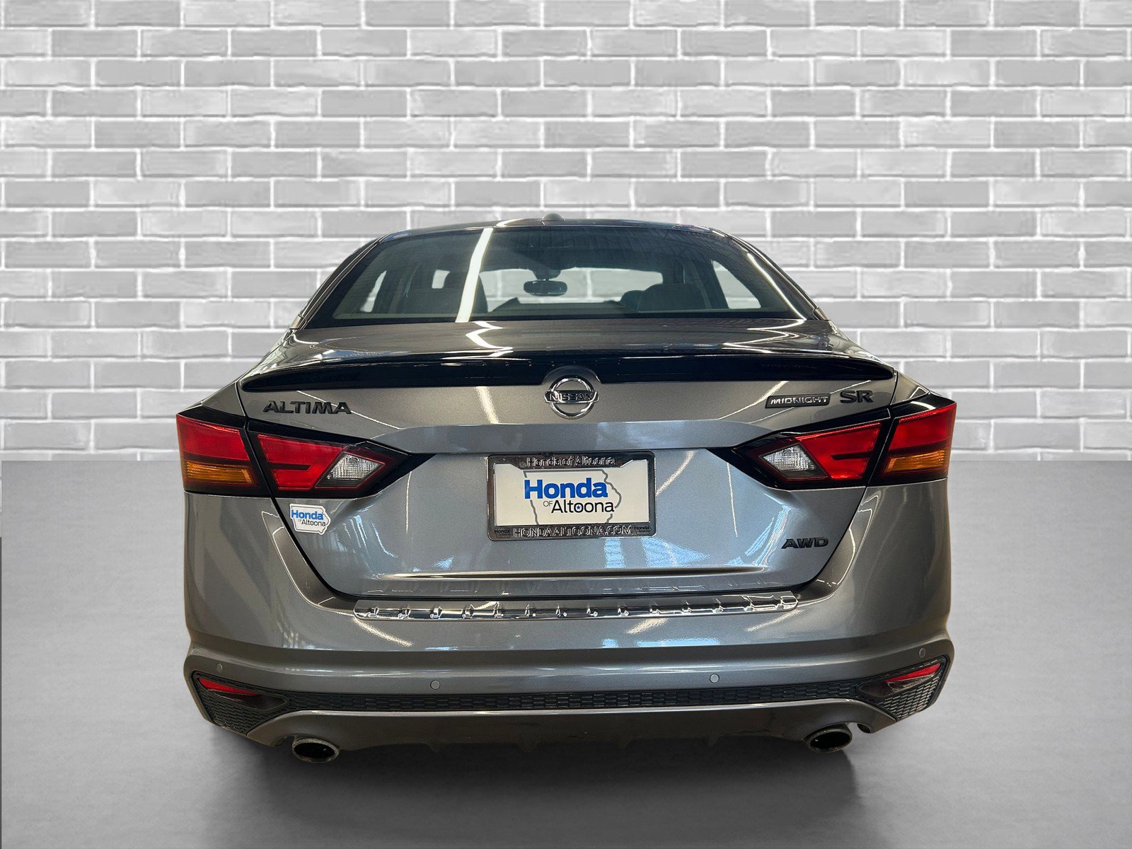 Used 2022 Nissan Altima 2.5 SR w/ Midnight Edition Package image 4