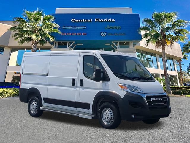 Used 2025 RAM ProMaster 2500 w/ U-Haul Equipment Group FWD image 2
