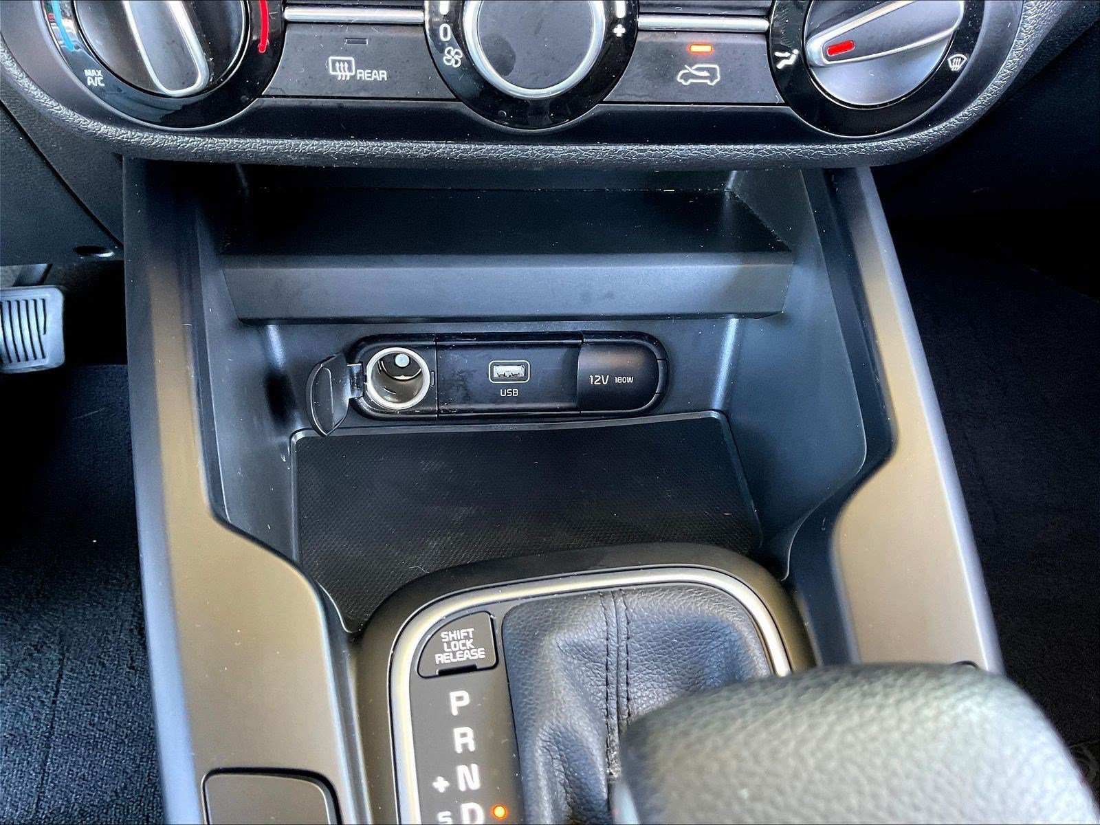 Used 2023 Kia Soul LX w/ LX Technology Package FWD image 14