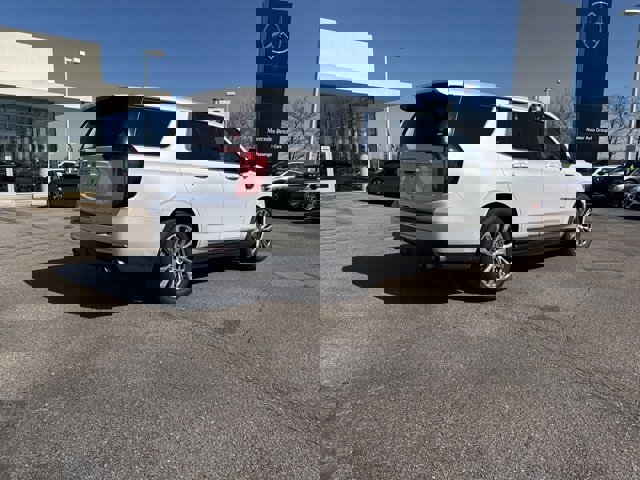 Used 2021 GMC Yukon Denali w/ Denali Premium Package image 7