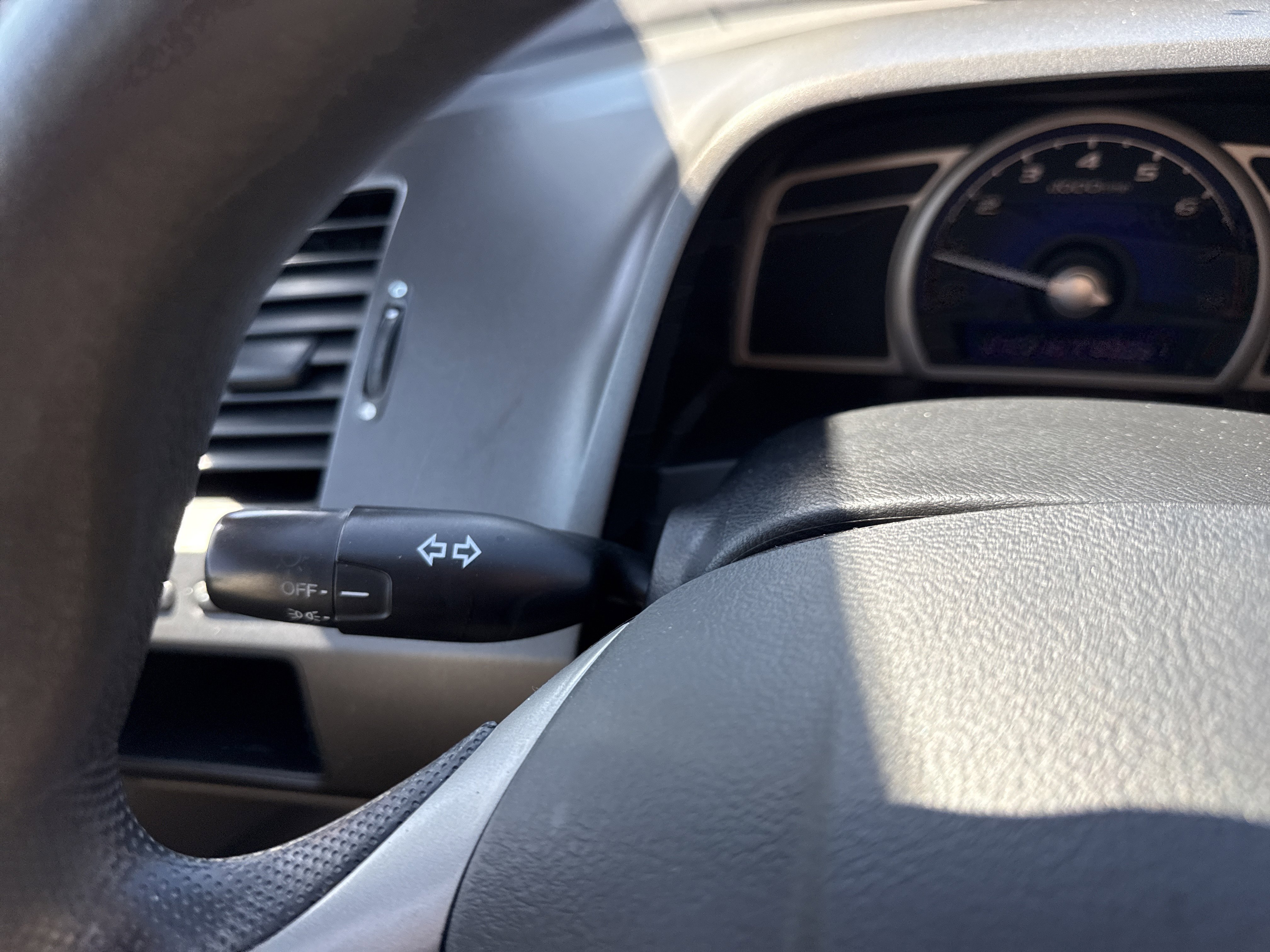 Used 2011 Honda Civic LX image 23