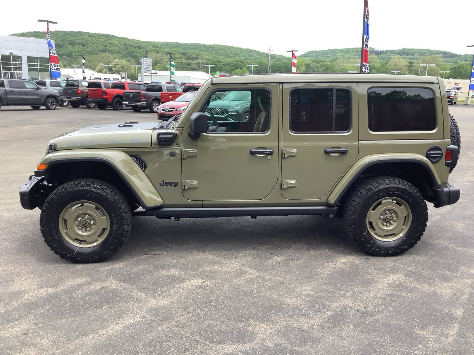 New 2025 Jeep Wrangler Unlimited Sport S 4xe image 4