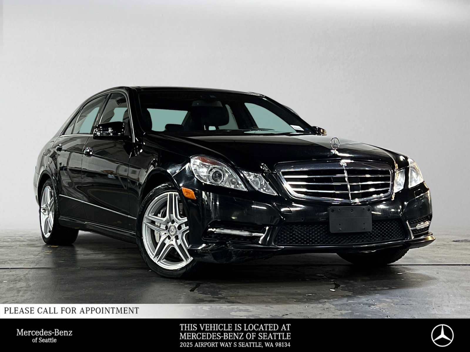 Used 2013 Mercedes-Benz E 550 4MATIC Sedan image 1