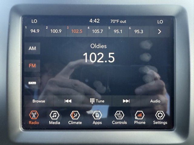 Certified 2022 Jeep Cherokee Latitude Lux image 19