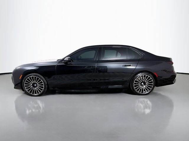 Used 2025 BMW 760i xDrive AWD/4WD image 4