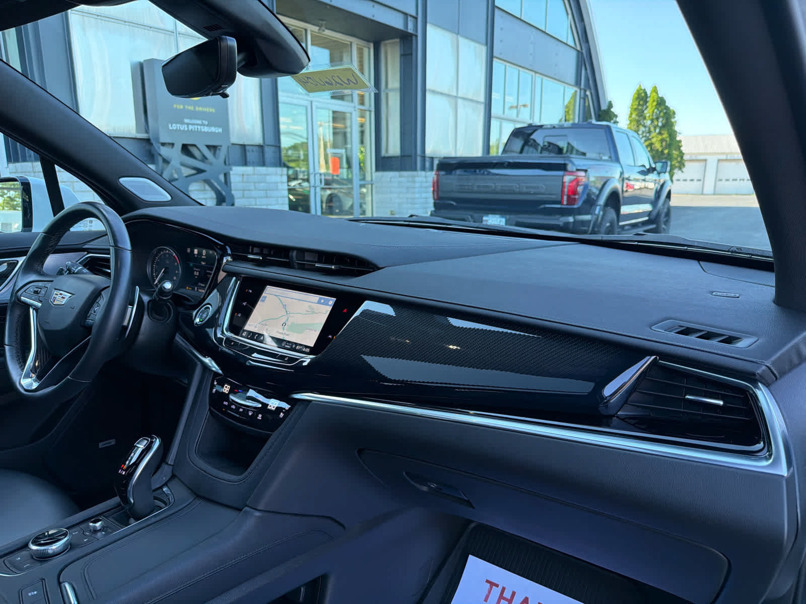 Used 2024 Cadillac XT6 Sport w/ LPO, ONYX Package AWD/4WD image 18