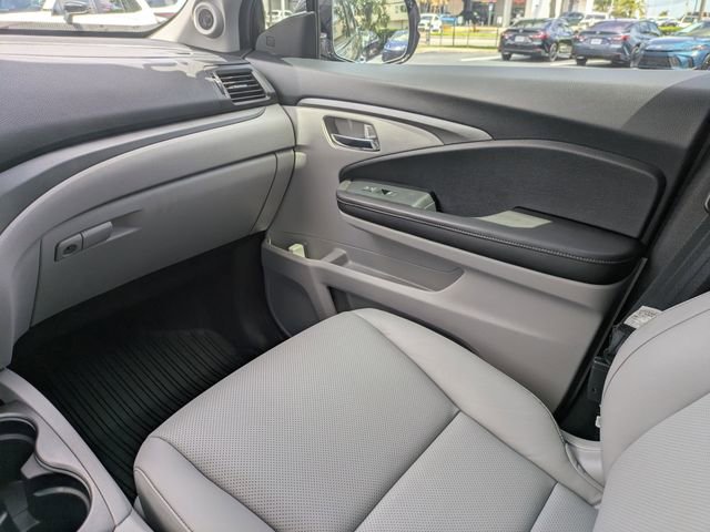 Used 2023 Honda Ridgeline RTL-E image 17