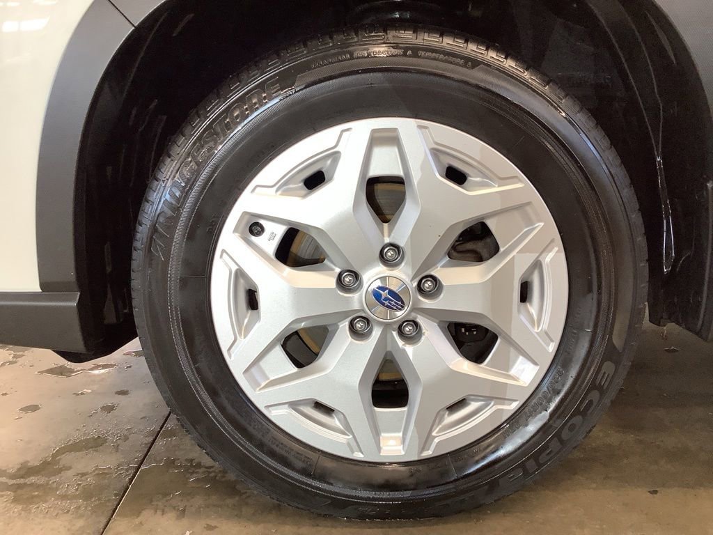 Used 2023 Subaru Forester AWD/4WD image 19