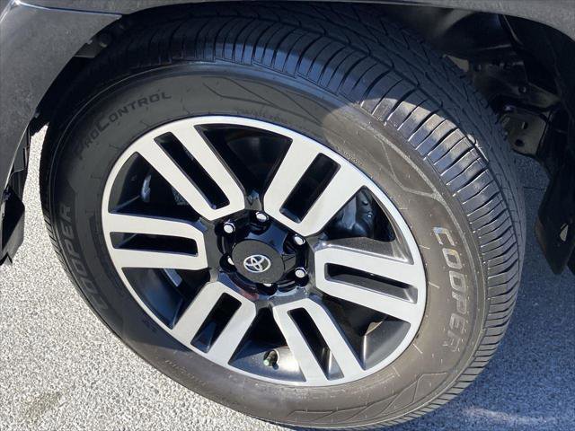 Certified 2022 Toyota 4Runner Limited image 9