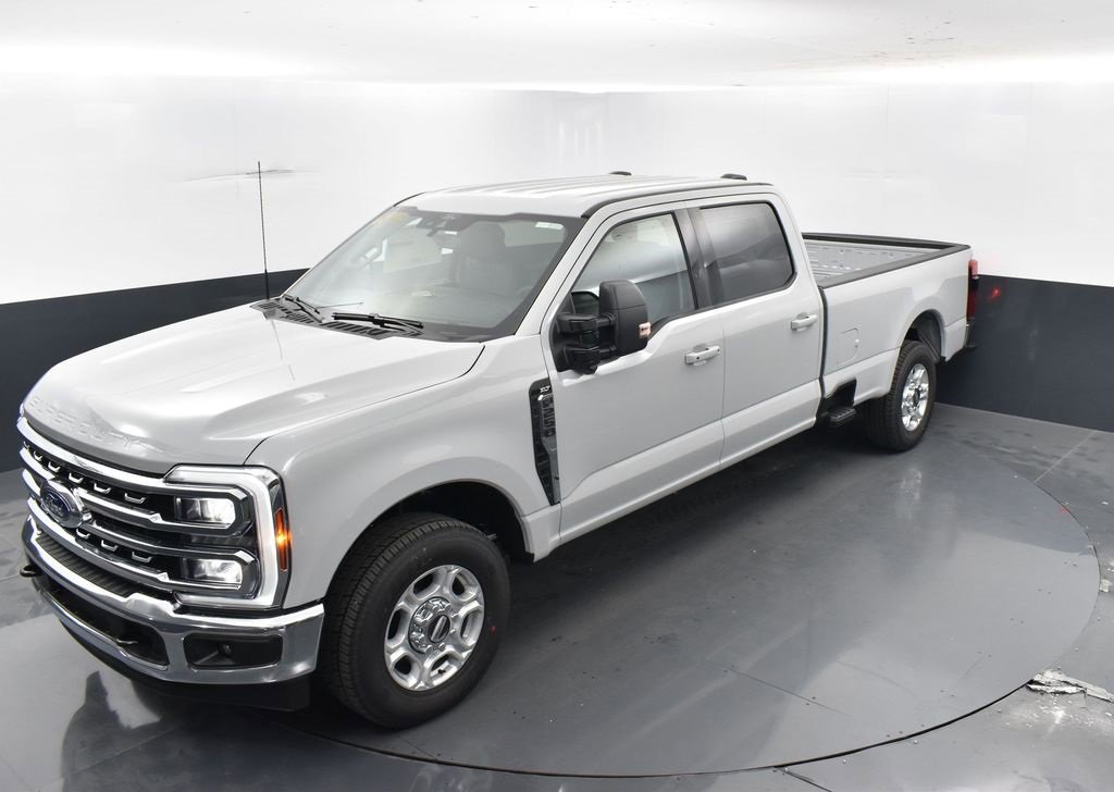 New 2026 Ford F250 XLT w/ XLT Premium Package image 19