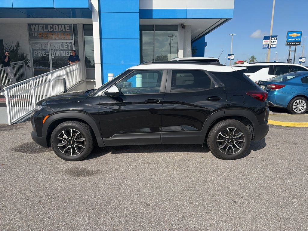 Used 2023 Chevrolet TrailBlazer ACTIV w/ Sun and Liftgate Package image 8