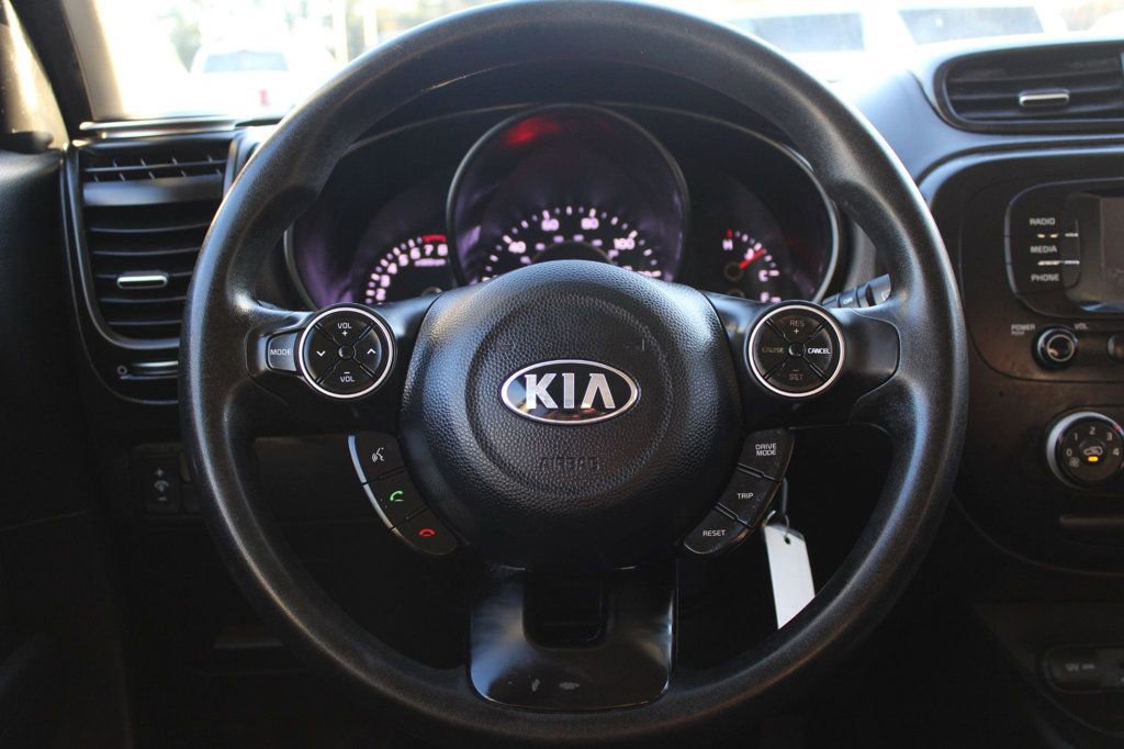Used 2017 Kia Soul w/ Convenience Package image 10