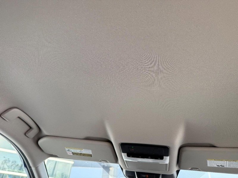 Used 2021 Nissan Rogue SV image 14