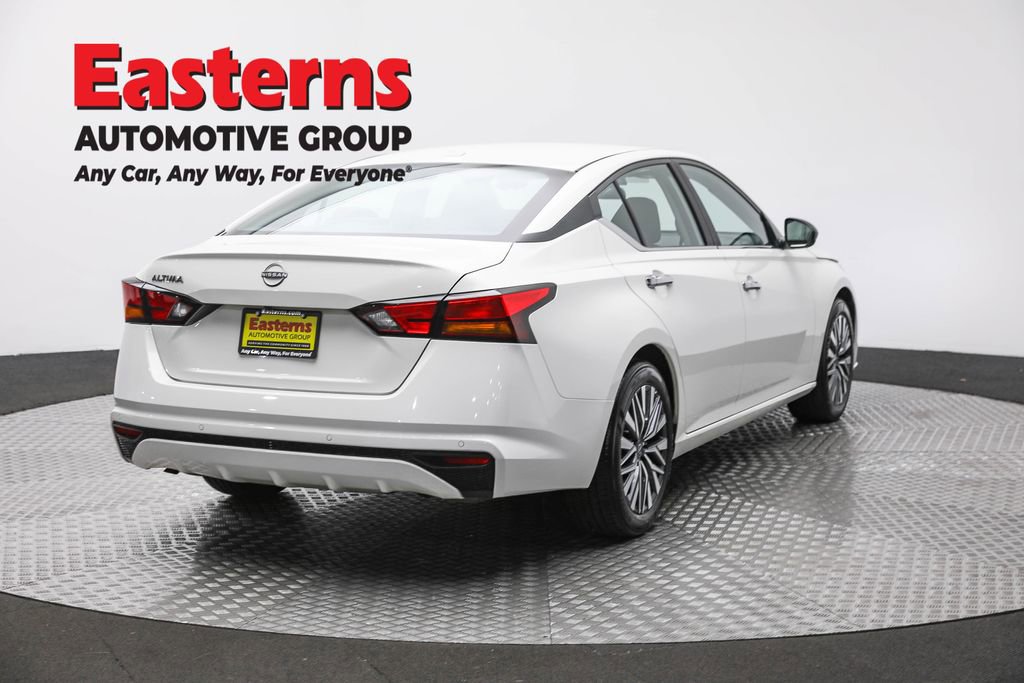 Used 2025 Nissan Altima 2.5 SV image 5