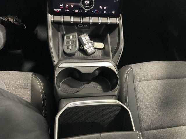 Used 2025 GMC Terrain Elevation image 15