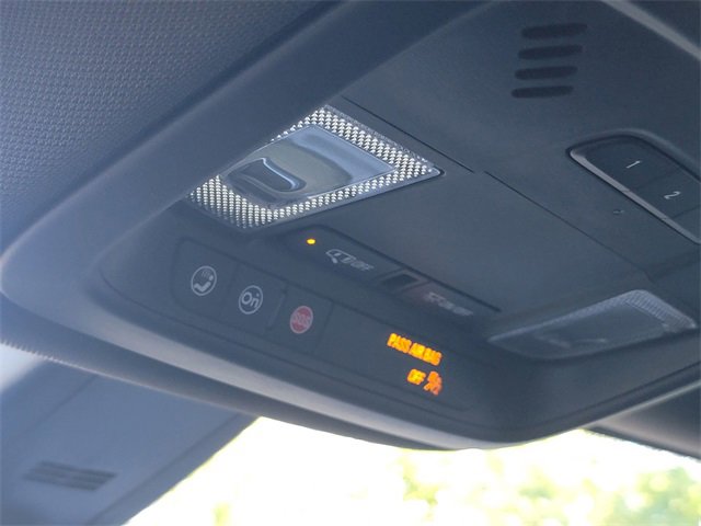 Certified 2023 Chevrolet Traverse LT image 32