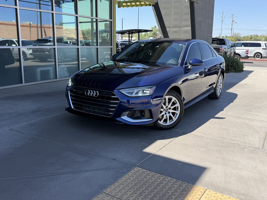 Used 2022 Audi A4 2.0T Premium w/ Convenience Package AWD/4WD image 2