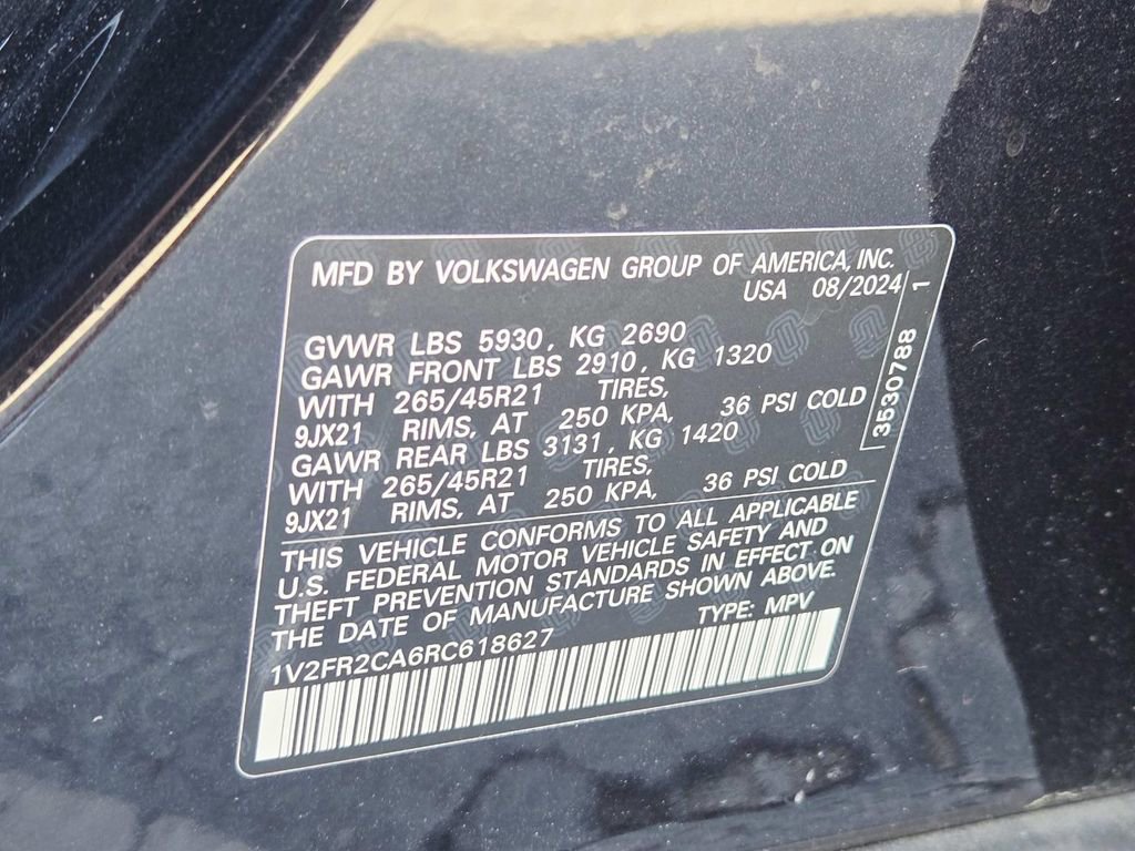 Used 2024 Volkswagen Atlas SEL Premium R-Line image 38