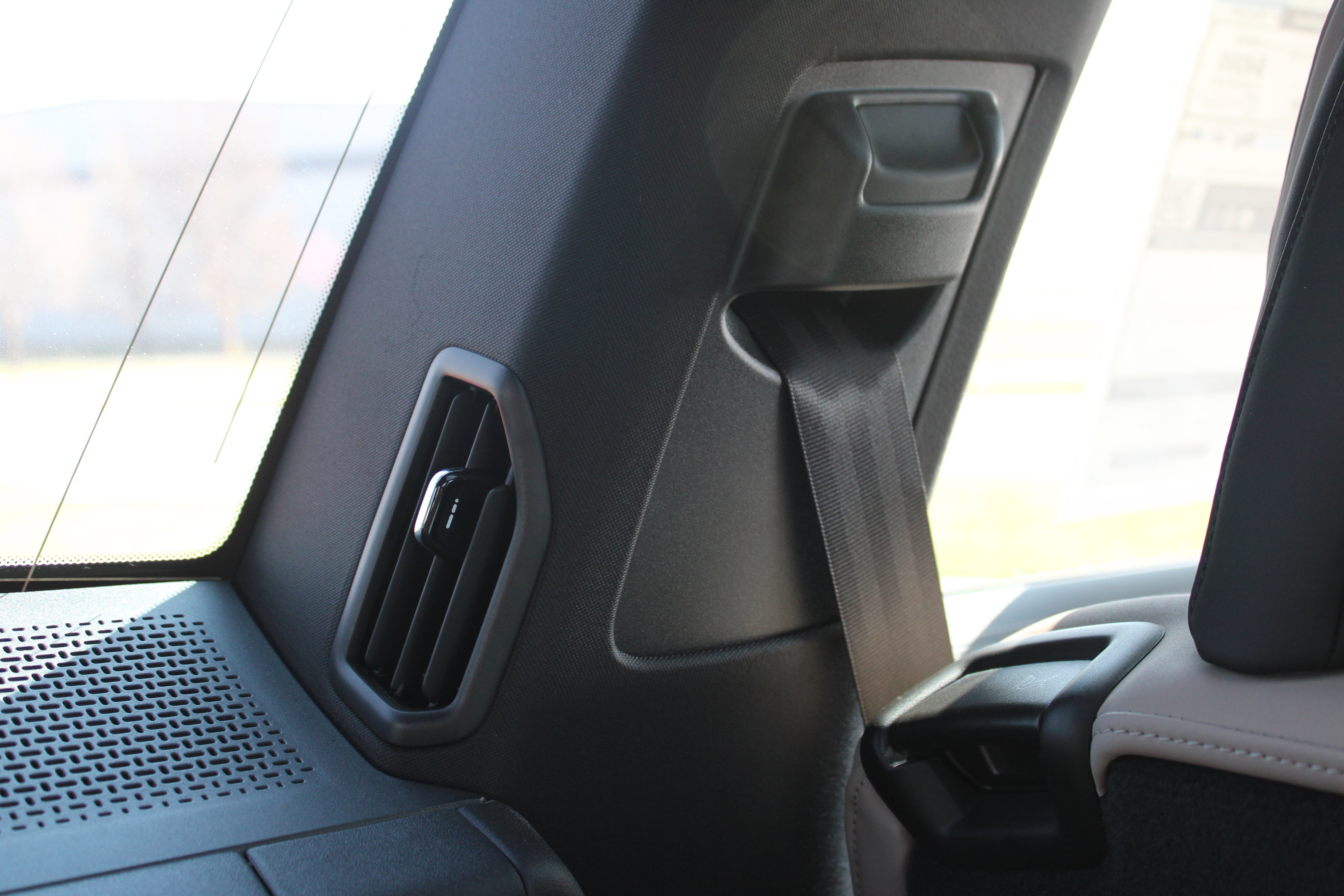 New 2025 Volvo EX90 Ultra image 37