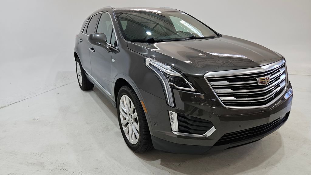 Used 2019 Cadillac XT5 Premium Luxury w/ Driver Assist Package image 6