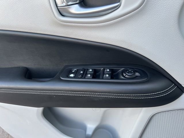 Used 2018 Jeep Compass Latitude image 14