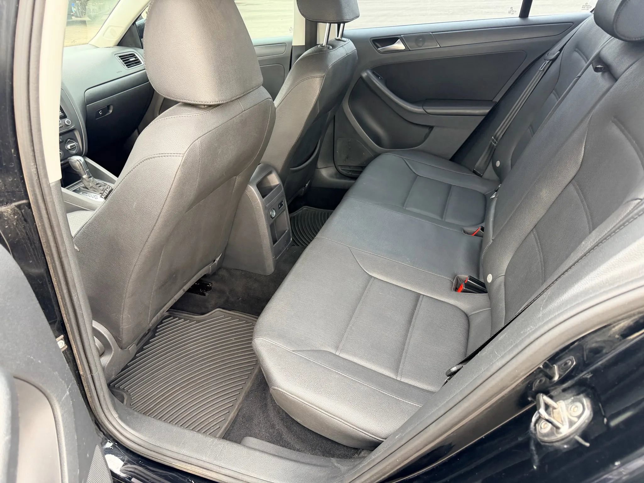 Used 2012 Volkswagen Jetta SE image 11