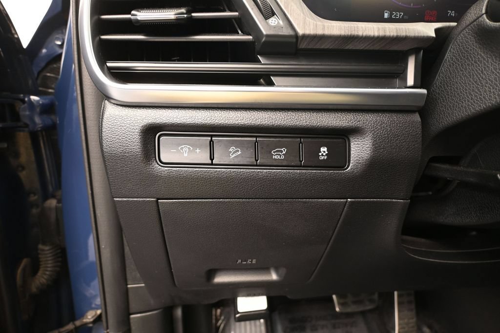 Used 2023 Kia Telluride SX Prestige AWD/4WD image 26