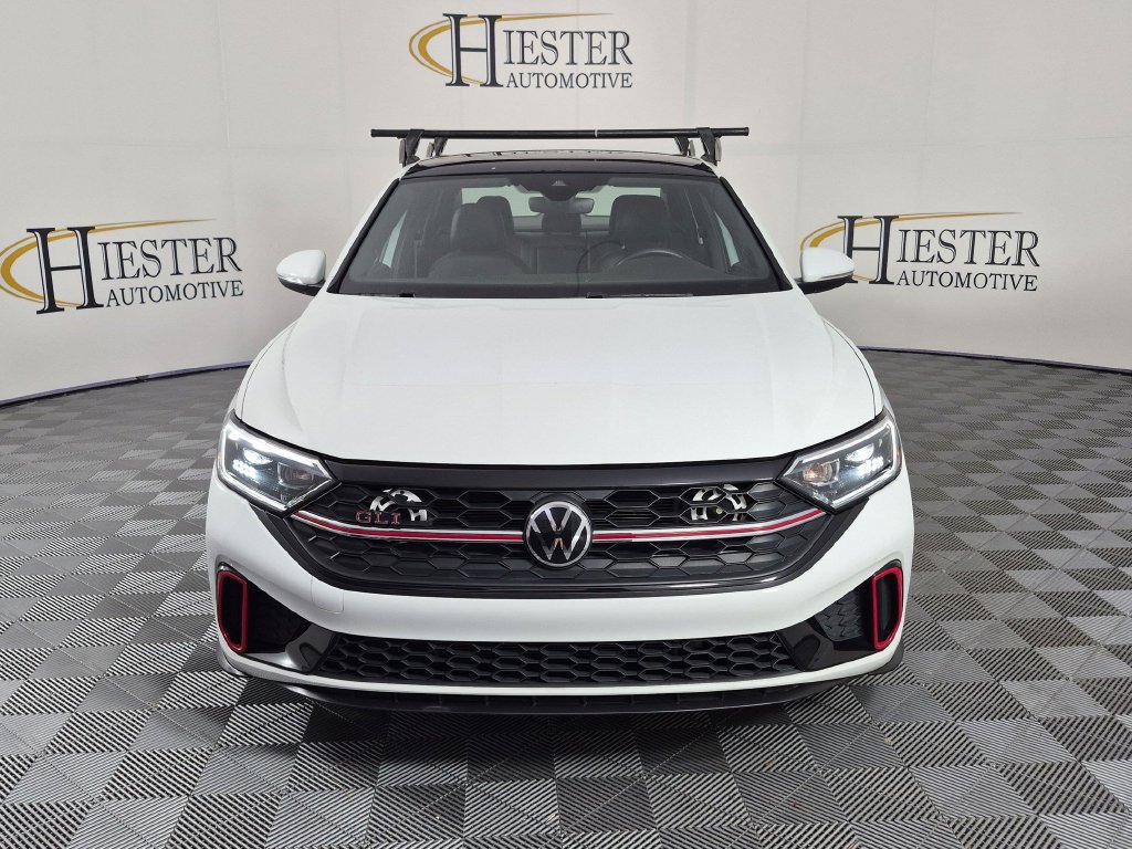 Used 2024 Volkswagen Jetta GLI Autobahn FWD image 10