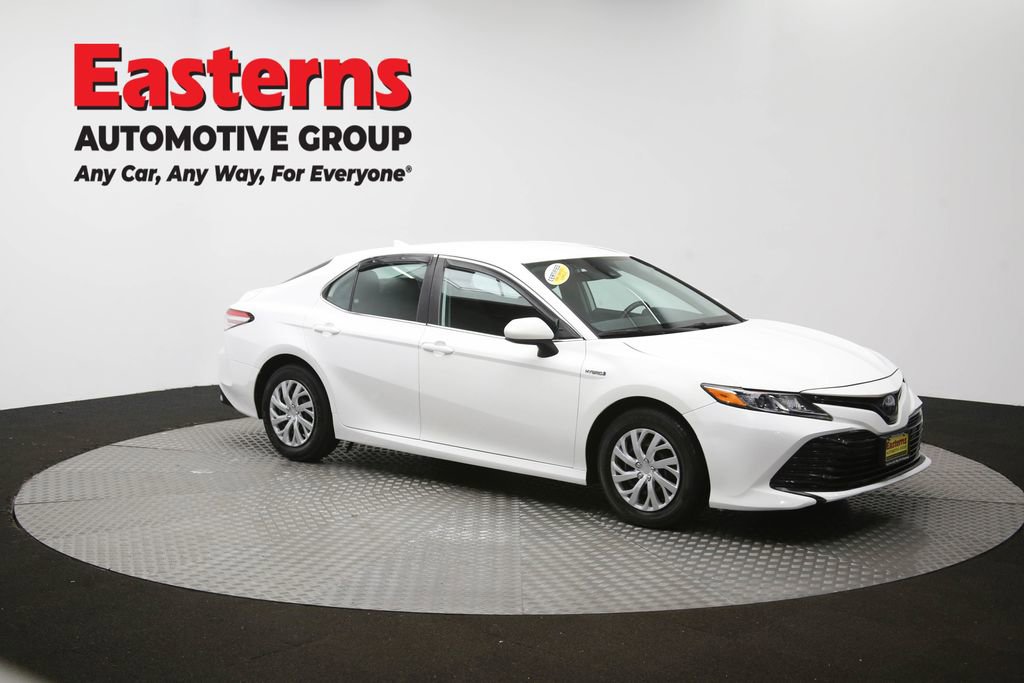 Used 2020 Toyota Camry LE image 49