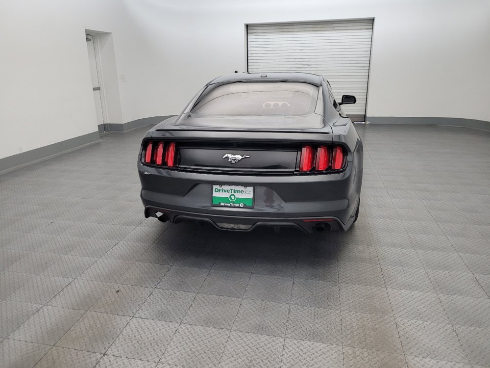 Used 2017 Ford Mustang Premium RWD image 7