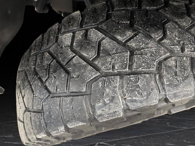 Used 2024 GMC Sierra 2500 AT4 w/ AT4 Premium Plus Package image 43